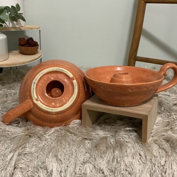 Shawnee Pottery Candleholders Vintage Pair - Picture 2 of 16